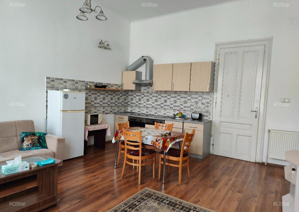 Inchiriez Apartament 4camere 120mp intre Gara centrala si magazin Cris - 2