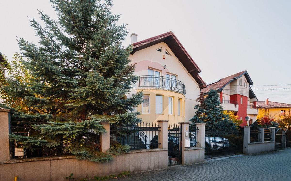 Vanzare casa, intr-o loca?ie lini?tita in cartierul... - 2