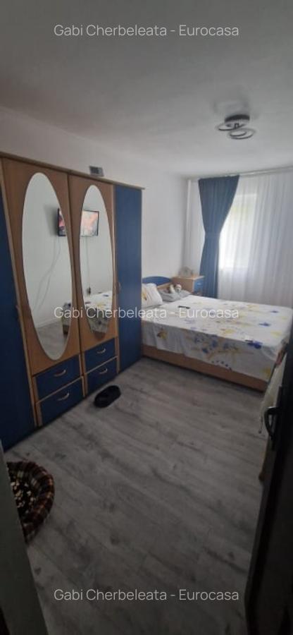 Apartament 3 camere Razboieni, etaj 2 - 7
