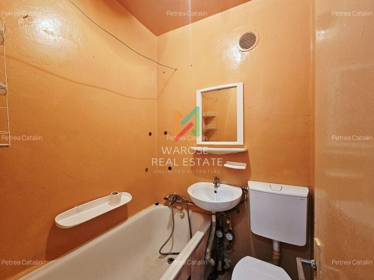 Camera | Garsoniera 12 mp | Tractorul | Etaj 4 - 5