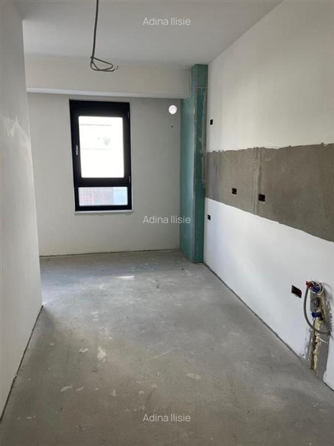 Apartament cu 3 camere decomandat în Central - 9