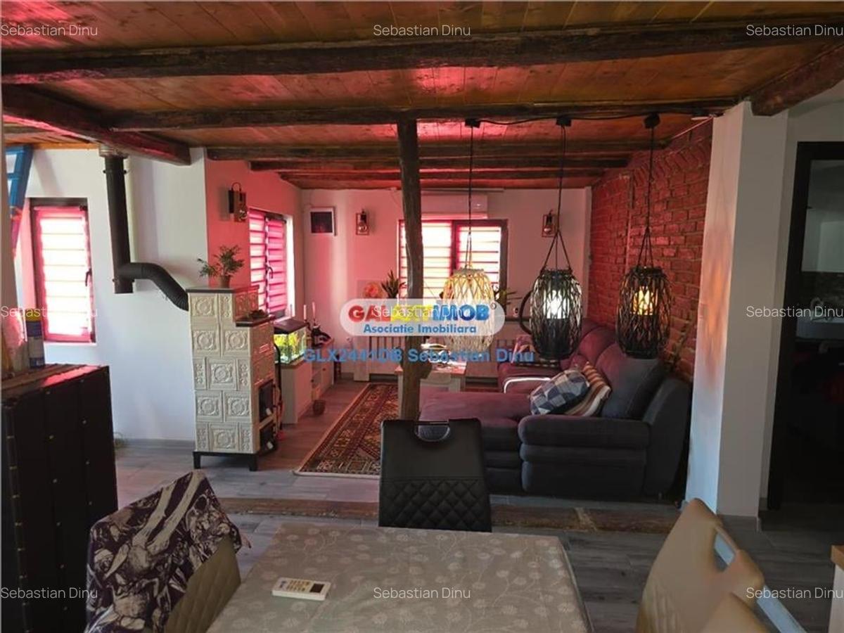 Vanzare casa Razvad - 4