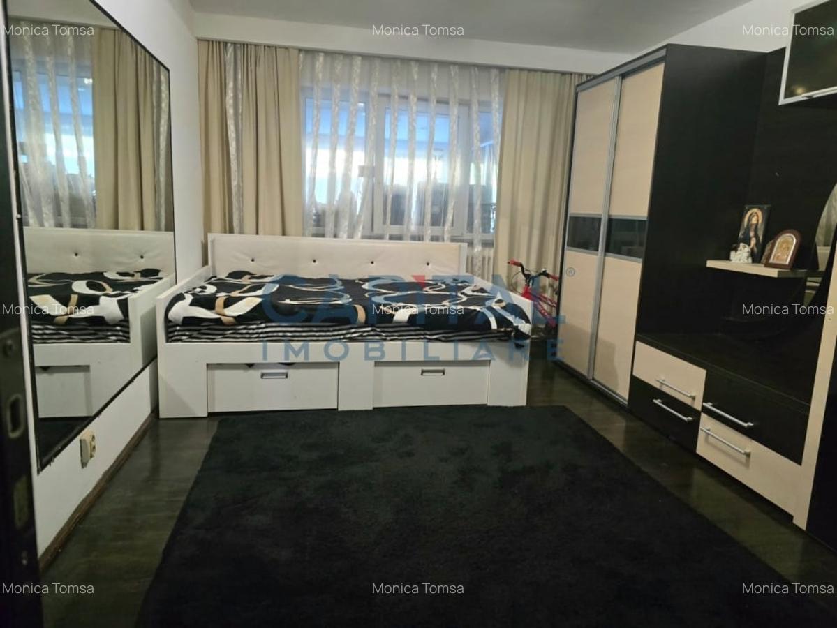 Apartament 3 camere decomandat + garaj, zona Mc Donald's, Manastur - 2