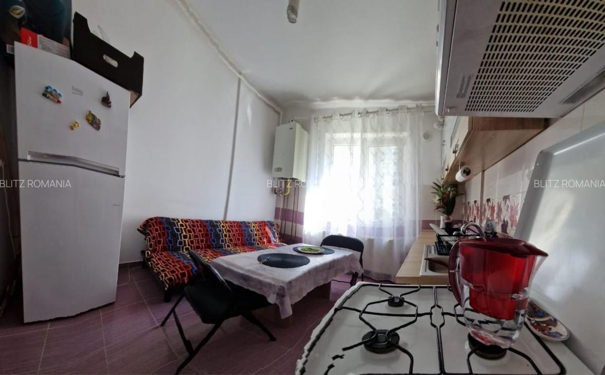 Apartament de vanzare, cu 1 camera, 22 mp, zona Bl. Unirii - 2