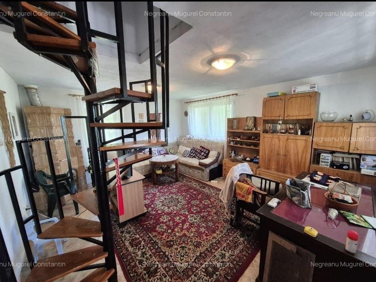 Casa Subsol+Parter +Mansarda 185 mp si teren intravilan 1670mp-Prahova - 3