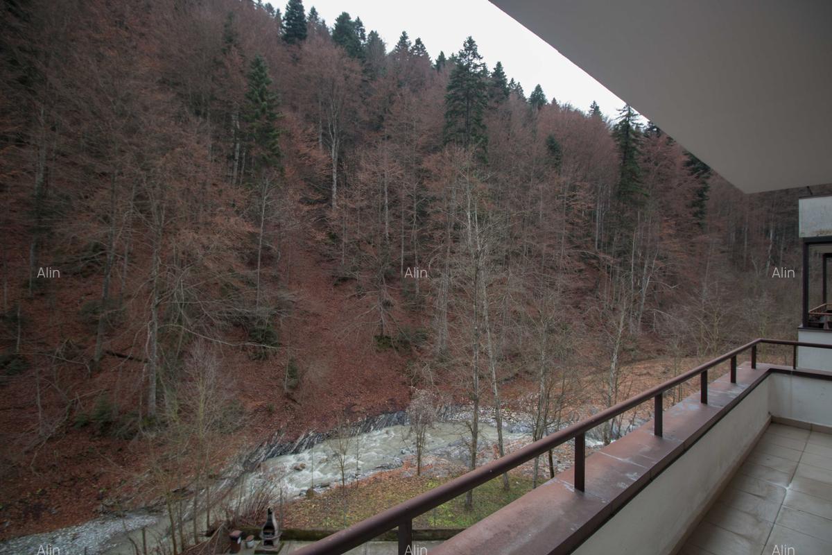 Apartament 3 camere 2 bai garaj cu vedere la munte si apa - 6