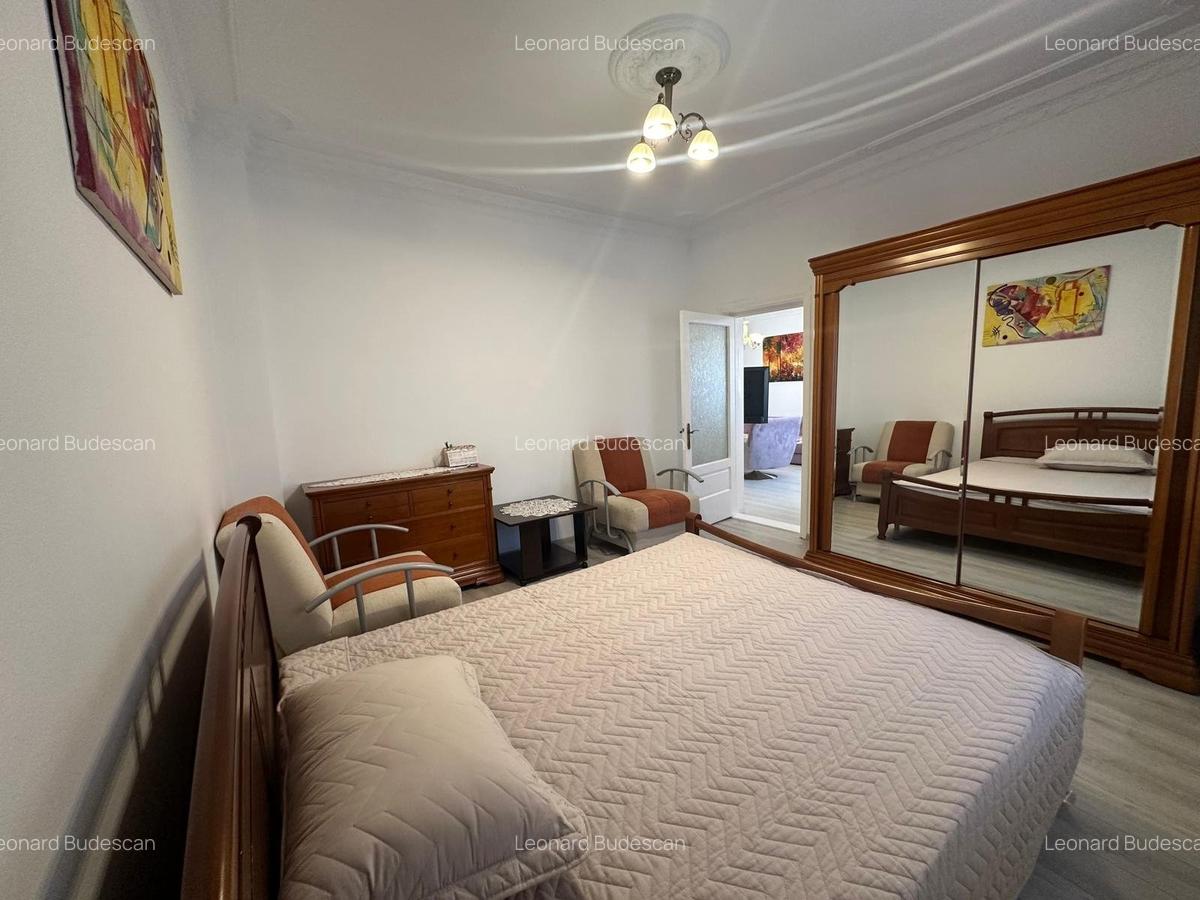 EXCLUSIVITATE! Casa 5 camere - zona Centrala -  330.000 euro - 7