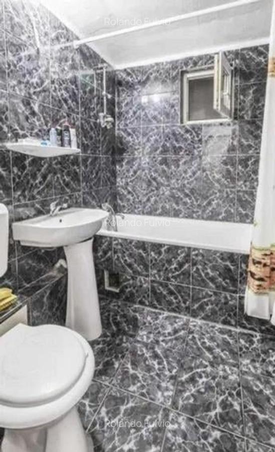 Apartament cu 4 camere semidecomandat în Tei - 6