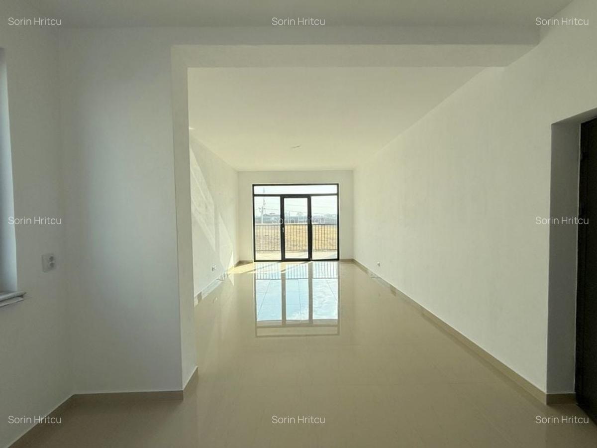 Apartament cu 2 camere decomandat în Giroc - 1