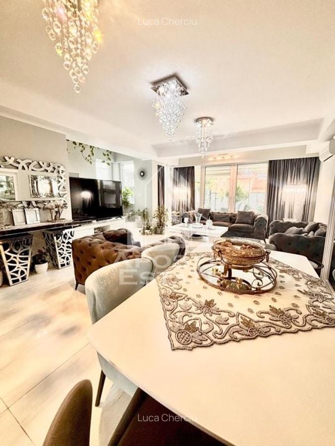 Casa individuala cu 5 camere si 4 bai in Giroc la asfalt. - 2