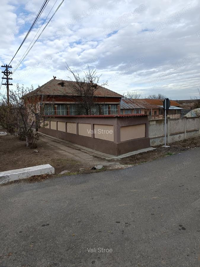 Vand casa in comuna Saelele - 1