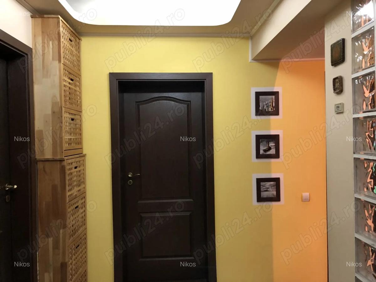 APARTAMENT 4 camere in VILA prelungirea Ghencea Domne?ti, pre? sub 600 euro mp - 2