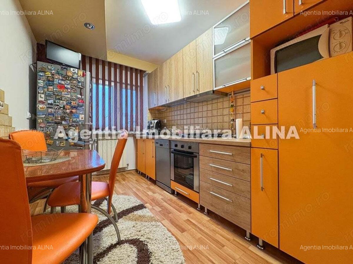 Ap. 3 camere in Deva, Mihai Eminescu, zona blocurile Mintiei, 77mp, etaj 3. - 11