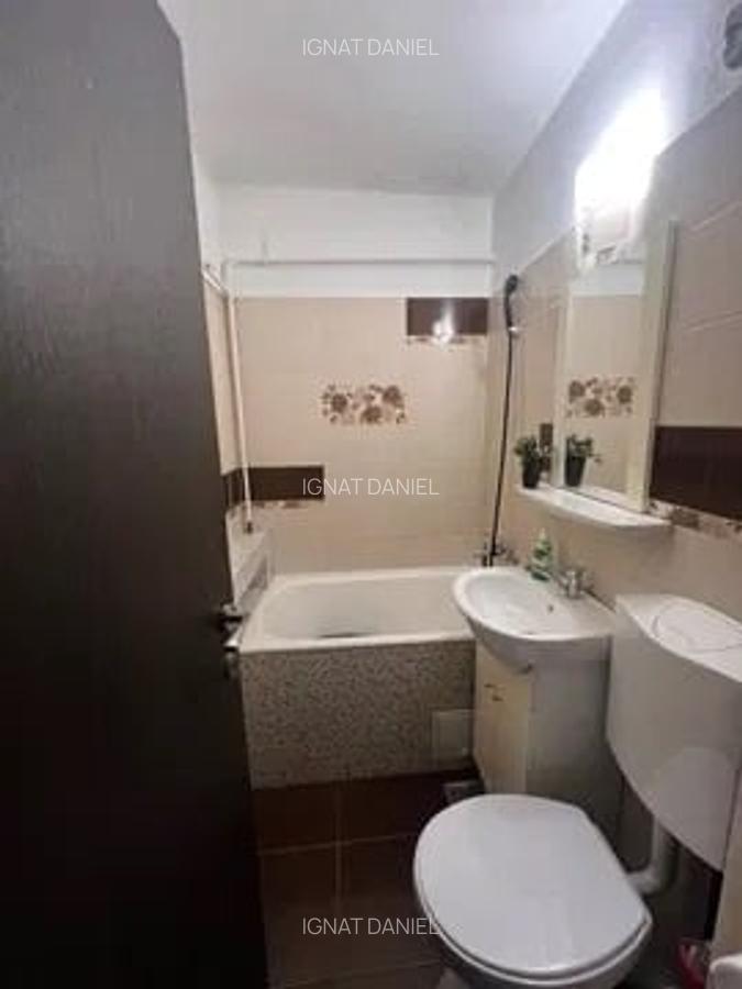 Garsoniera, zona Podu Ros-Gara Internationala - 5