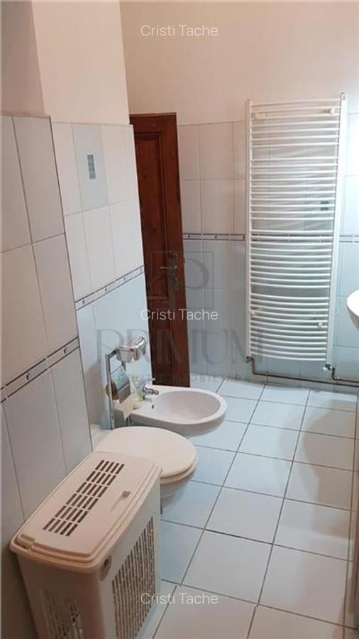 BAILE NEPTUN - ETAJ 1 - RENOVAT - 4 cam - 2 bai - clima - BOXA CF - 15