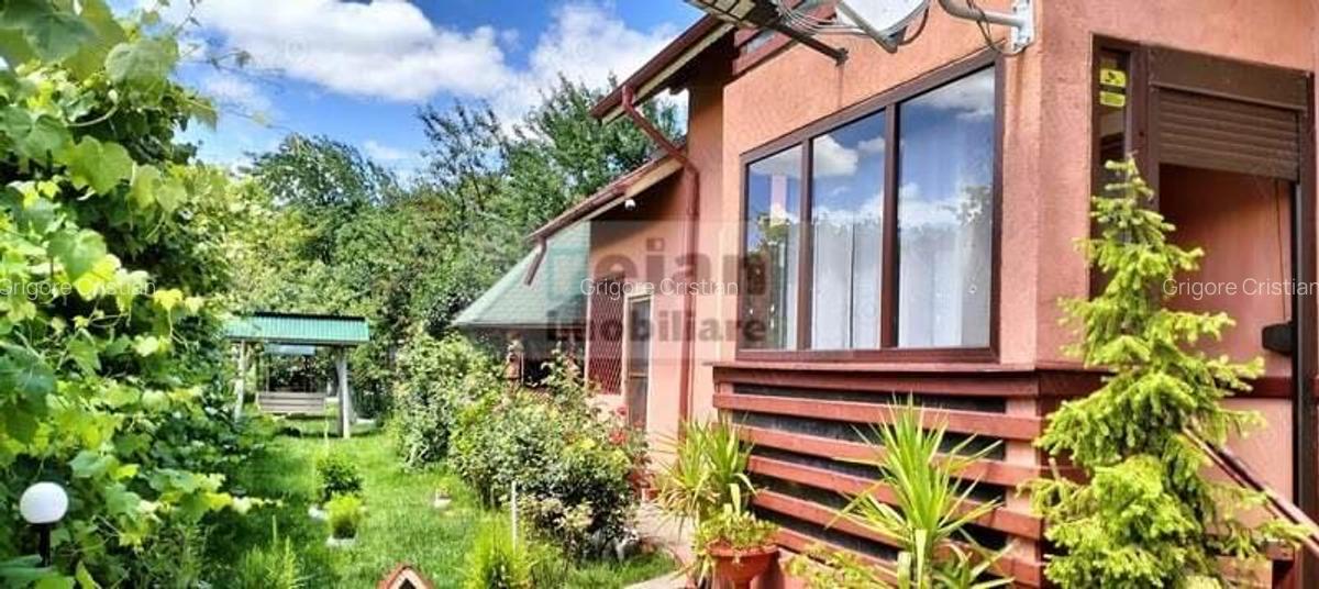 Cheia, Maneciu Pamanteni - Vila 2009, 250mp, 5 Camere, 1300mp Teren - 3