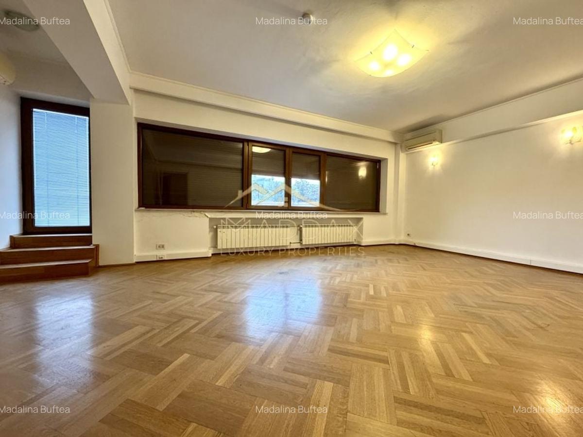 Vila cu 13 camere *460mpu* + garaj // Dorobanți - 27