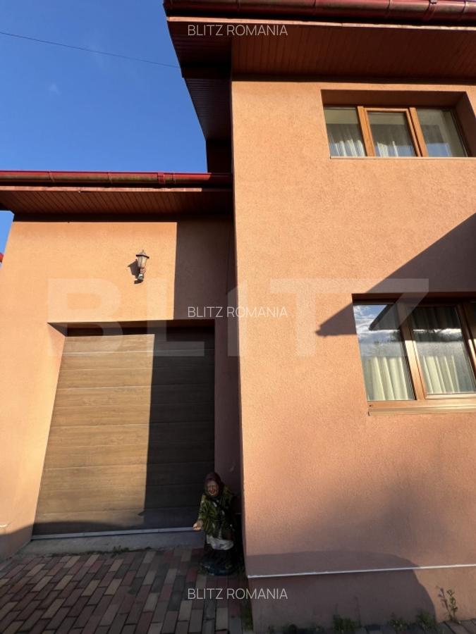 VILĂ deosebita cu piscina si panorama spre padure - 17