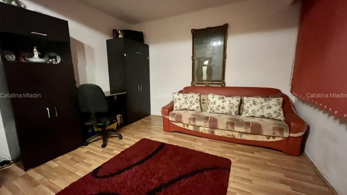 Apartament 2 camere decomandate cu living spatios-zona Manastur - 2