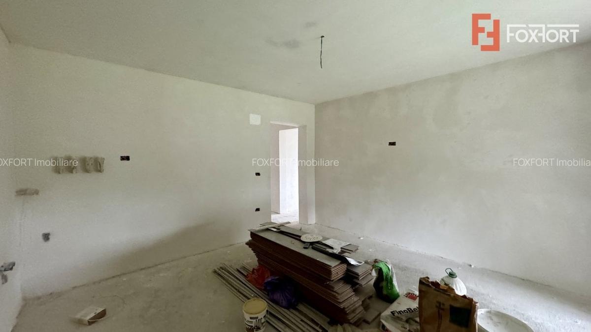 Casa individuala cu 4 camere in Sag sat - 5