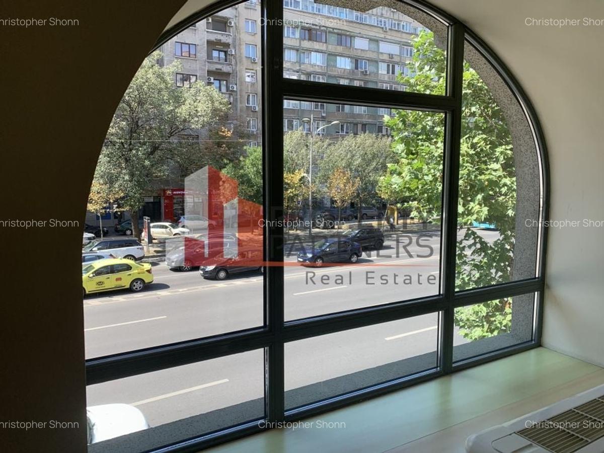 Spatiu comercial / show-room, magazin central - Universitate. - 5