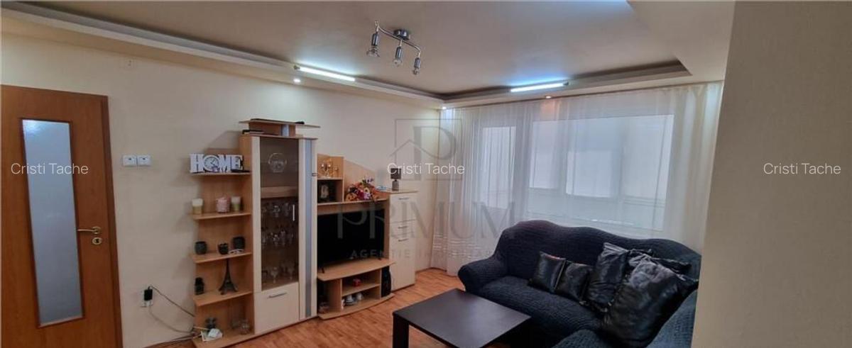 GIROCULUI - 3 Camere - ETAJ 2 - Izolat interior - 1