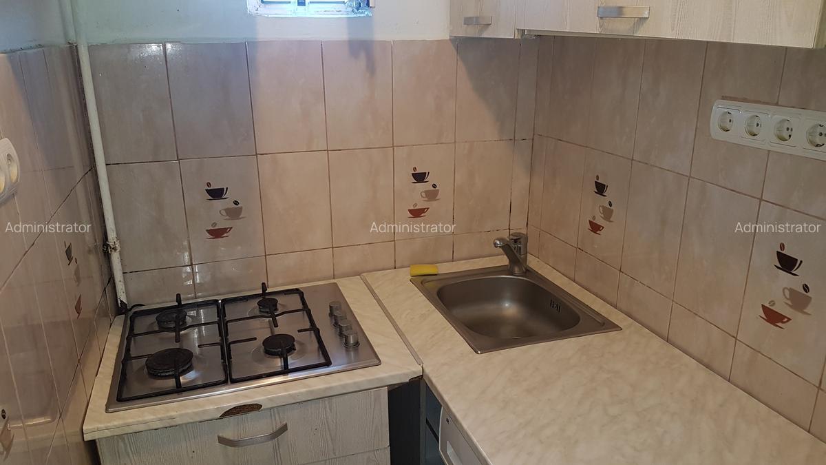 Garsoniera zona Stefan cel Mare. - 2