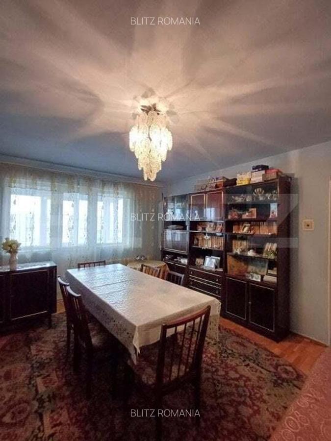 Apartament 3 camere, 63 mp, zona Micro III - 2