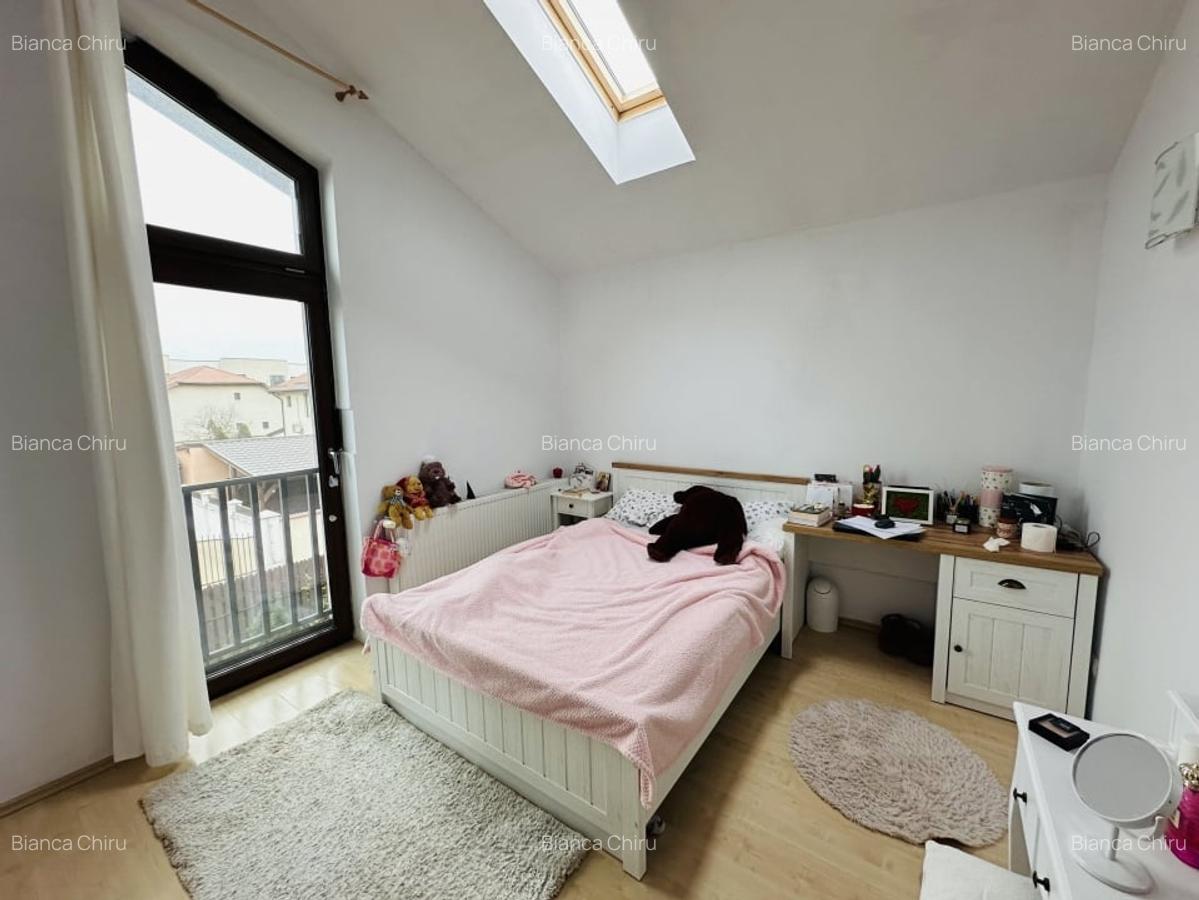 Vila spectaculoasa, 240 mp construiti, 330 mp teren, duplex, Chiajna - 14