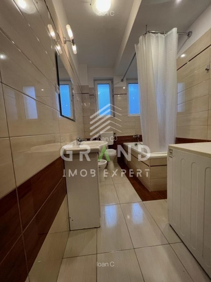 Apartament cu 5 camere semidecomandat în Zorilor - 12