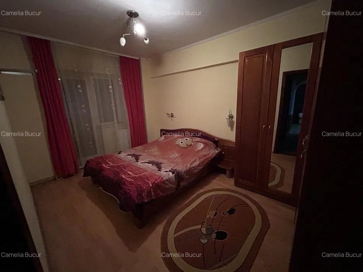 Apartament cu 3 camere decomandat în Păcurari - 4