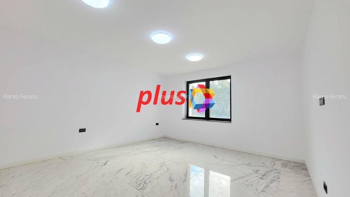 Spațiu comercial, 760 mp în Centrul Civic - 8