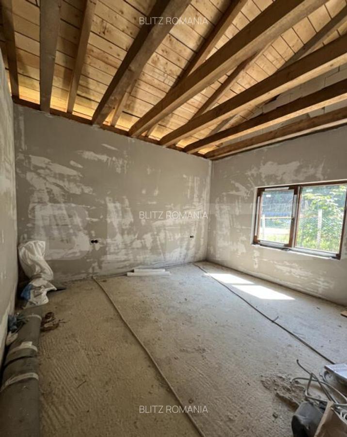 Casa cu panorama deosebita pe Dealul Jelni 10 ari de - 12