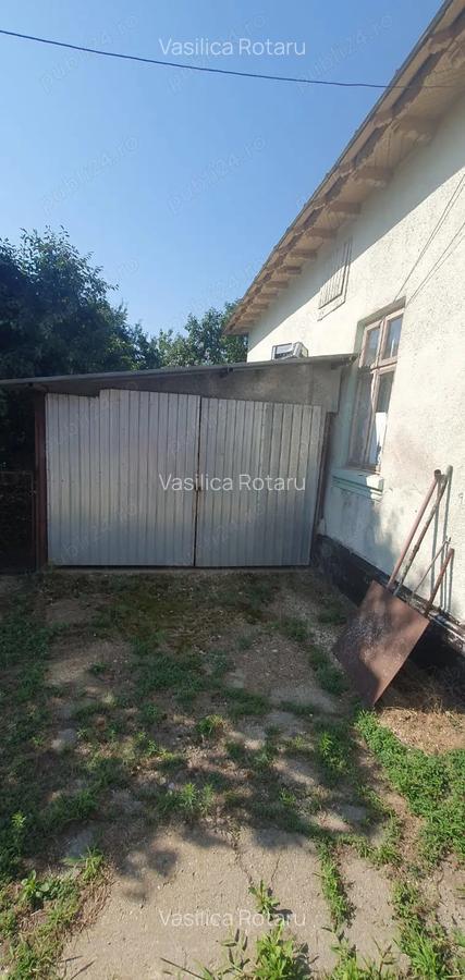 Casa 150mp, teren 2000mp, garaj, 3 anexe central Ologeni, Ph. - 4