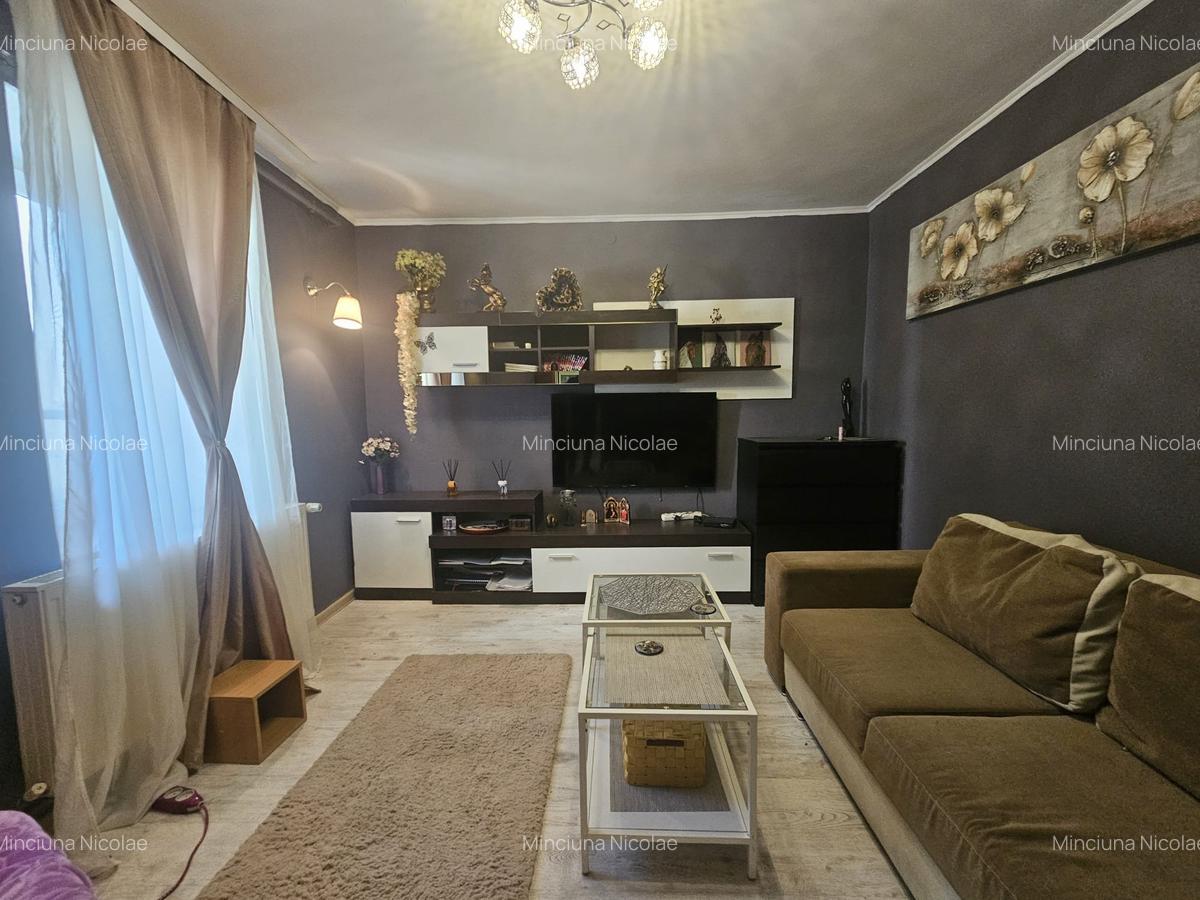 Casa curte Lizeanu D+P+1 curte individula 132 mp toate utilitatile - 5 Casa curte Lizeanu D+P+1 curte individula 132 mp toate utilitatile - 5