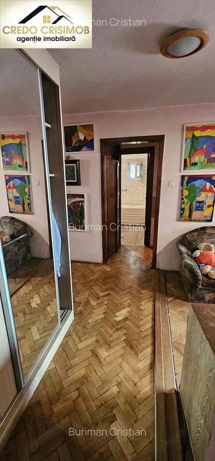 Vand apartament 4 camere etajul 1 zona Micro 4 - 13 Vand apartament 4 camere etajul 1 zona Micro 4 - 13