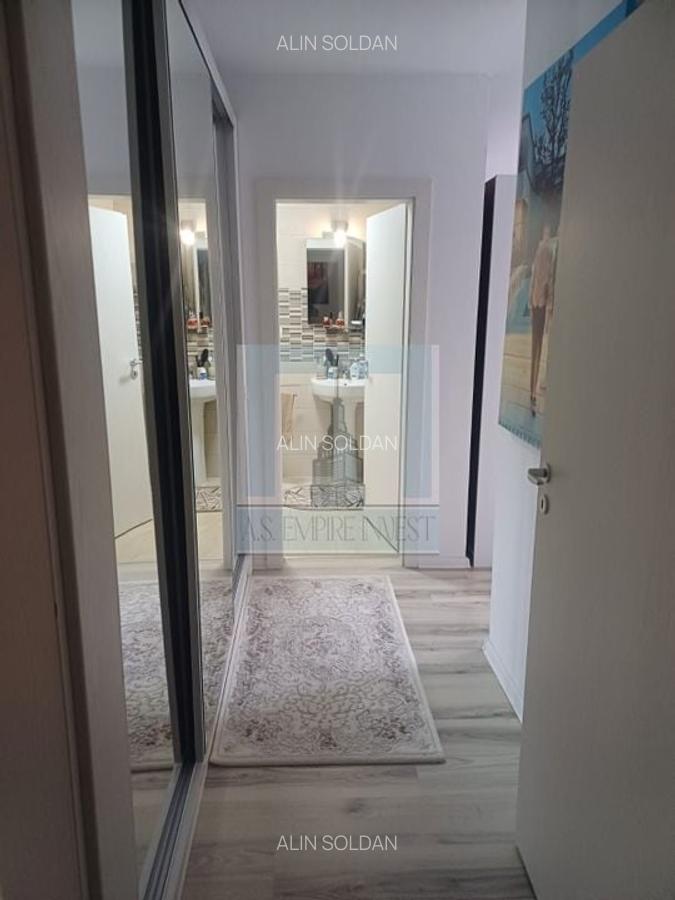 Apartament cu 3 camere decomandat în Noua - 7