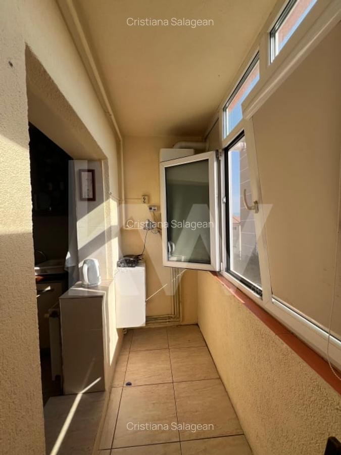 Apartament de inchiriat cu 3 camere - zona Vasile Aron - 11