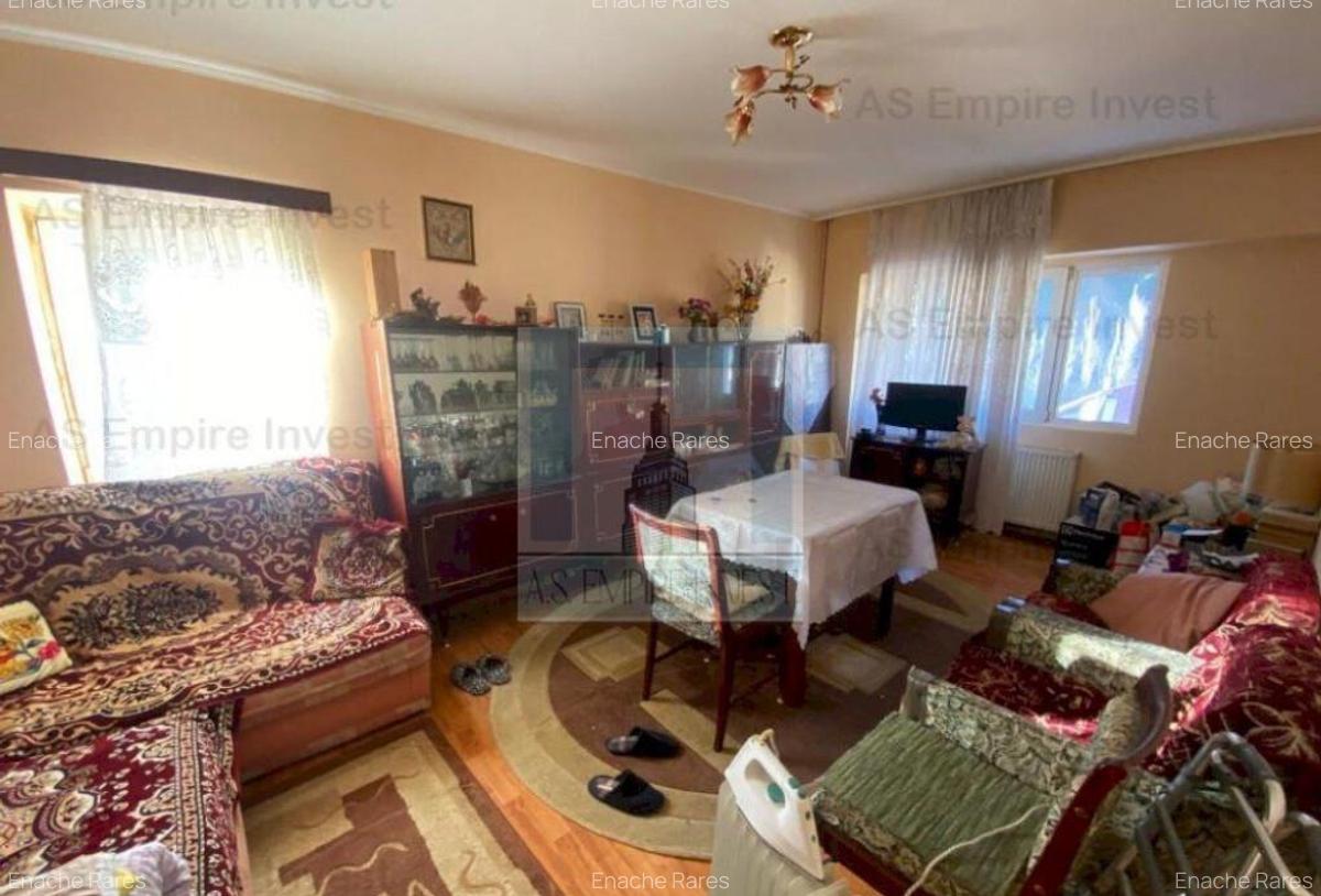 Ap 3 camere decomandat - zona Racadau - 10