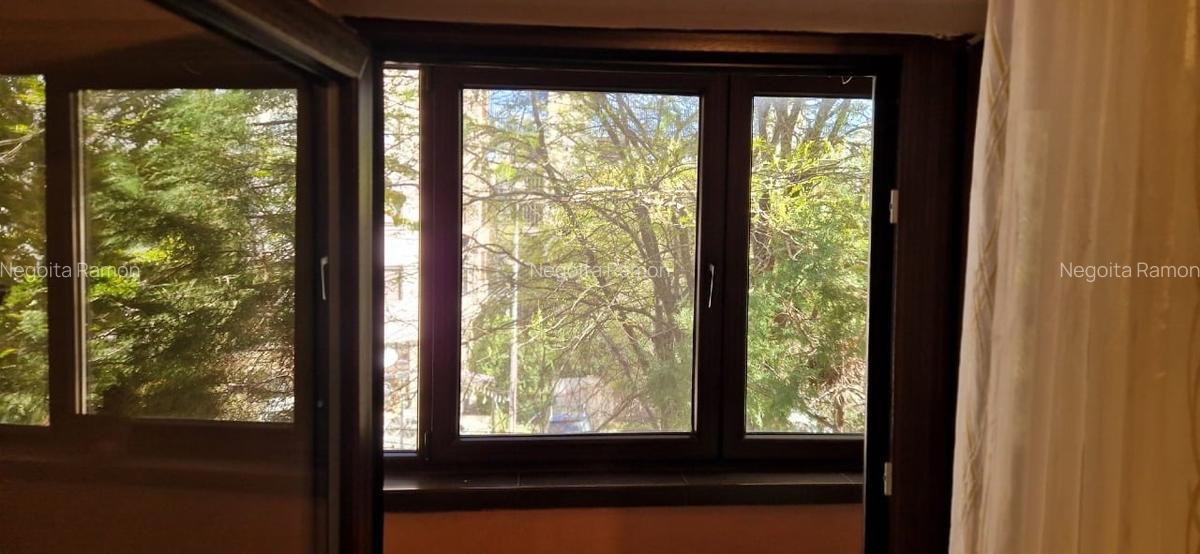 Închiriez apartament 2 camere Pescarilor Faleza Nord.  WhatsApp 0724372379 - 6