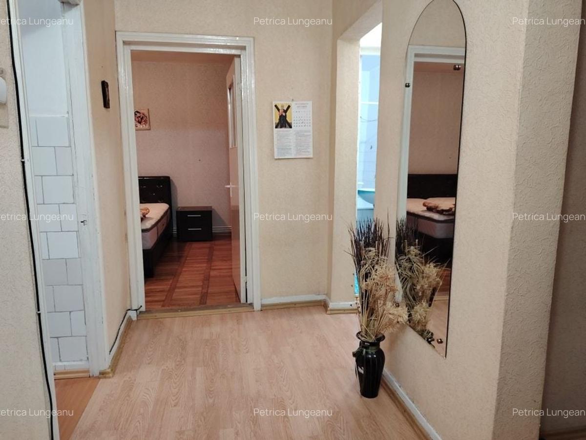 Inchiriez apartament 2 camere - 5