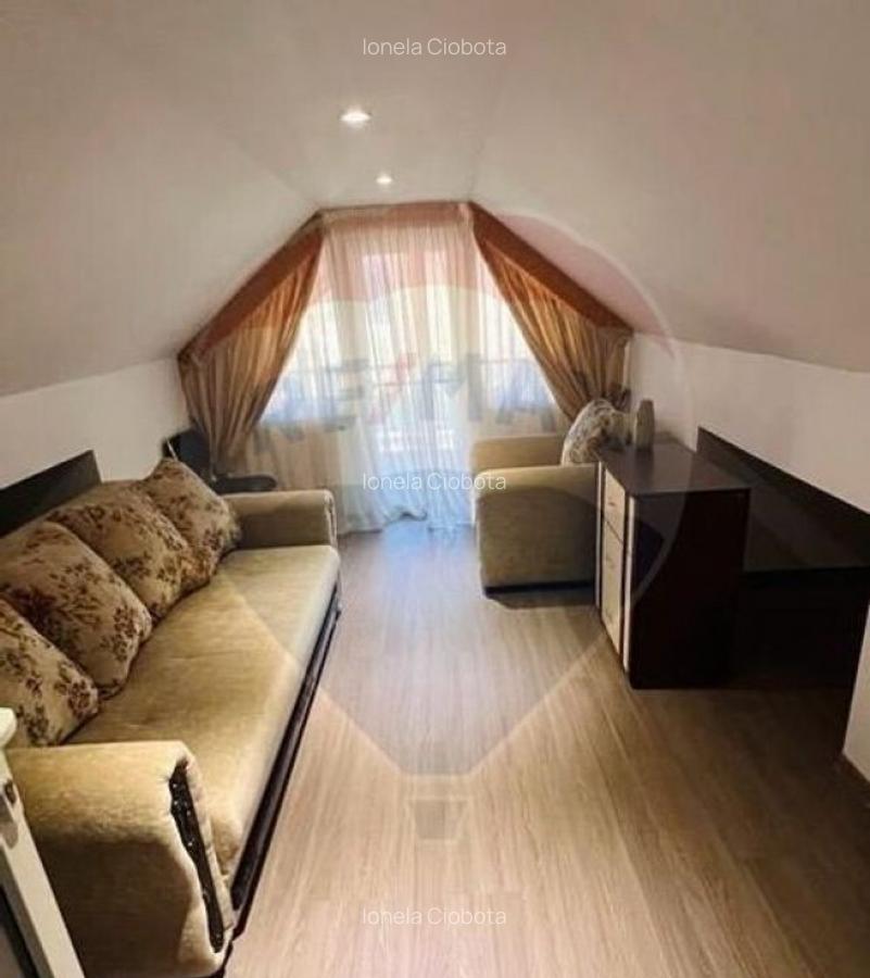 Casa / Vila cu 10 camere de vanzare in Moieciu de Jos - 12