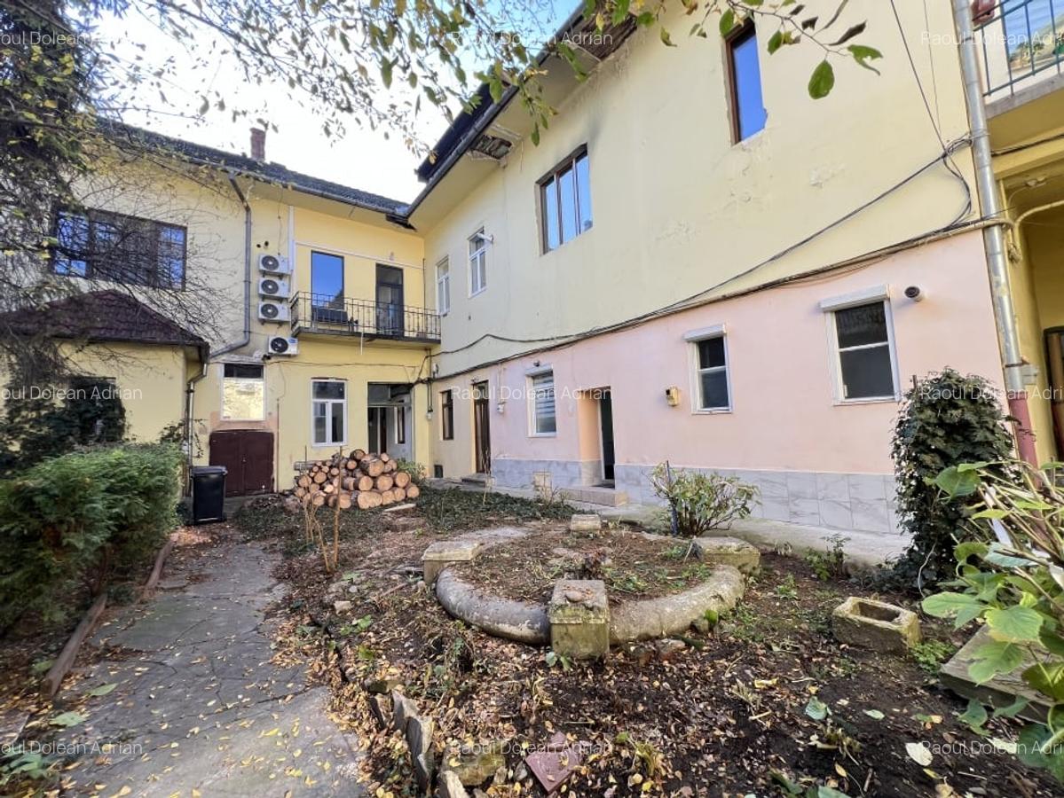 2 camere, Finisat, Curte str.Iuliu Maniu, Centru - 2