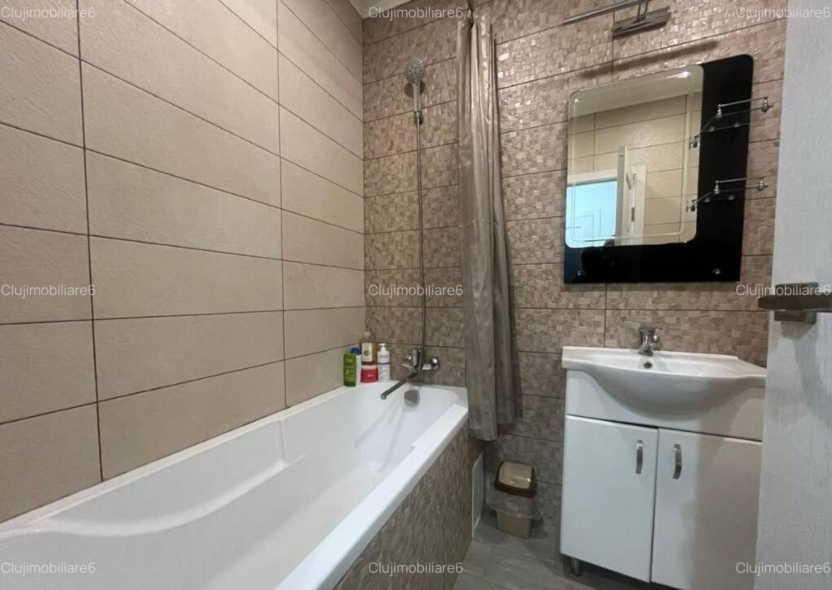 Garsoniera de inchiriat Dambu Rotund - 1