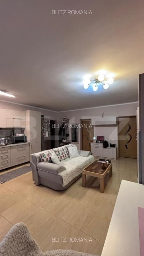 Apartament 2 camere, cu gradina, zona Vivo - 1