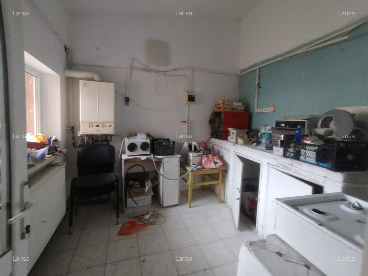 PLAJA MODERN  CASA DE CARAMIDA CU 3 CAMERE 130MP PRET 230000 EURO - 5
