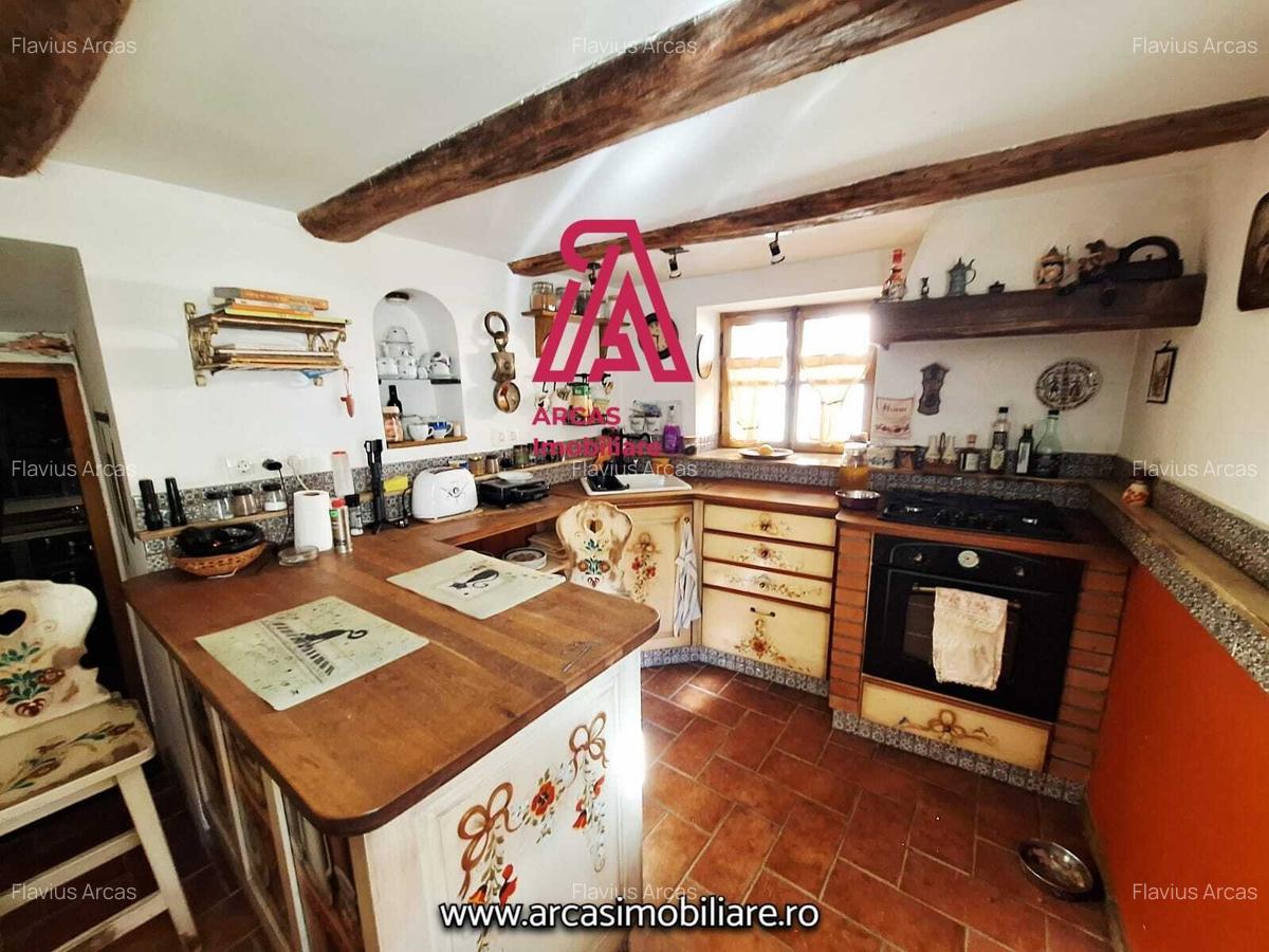 OCAZIE-Casă de vânzare în centrul localității Cisnădioara, Sibiu! - 10
