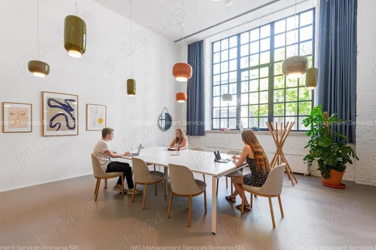 Spa?iu de birou tip open-plan pentru 10 persoane in Regus Central Business Plaza Tower 3 - 5