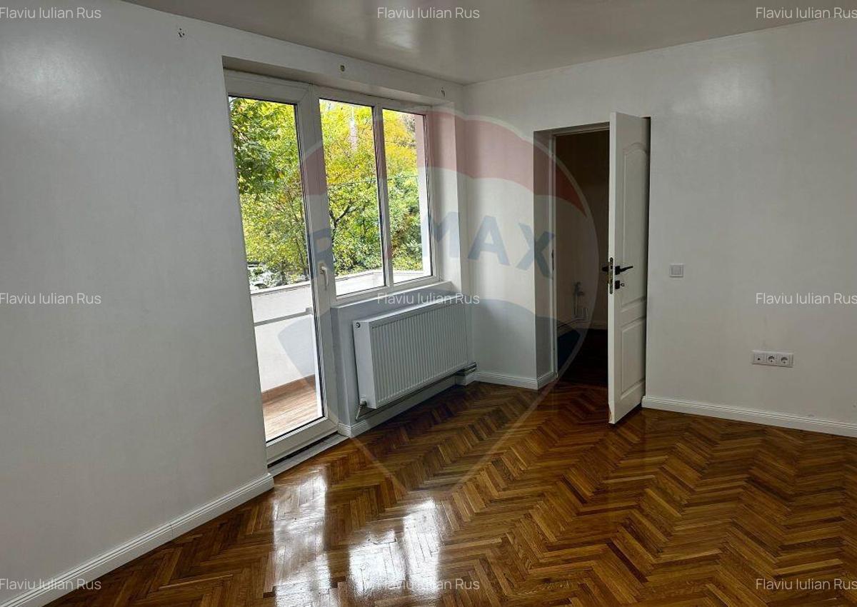 Apartament cu 2 camere de vanzare in zona Sasar - 2