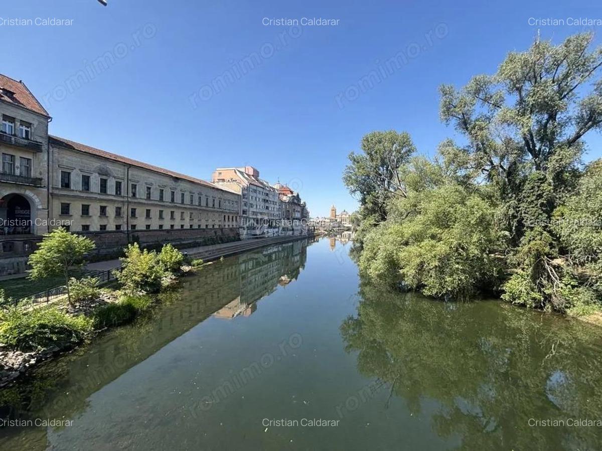 Apartament 129 mp cu vedere spre Crisul Repede si demisol independent in cladire istorica - 19